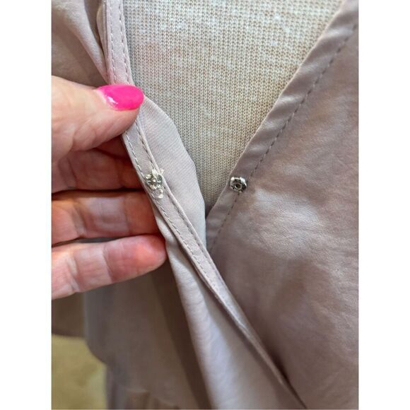 Lulu’s NWT S blush polyester satin kaftan sleeves romper - Picture 3 of 8